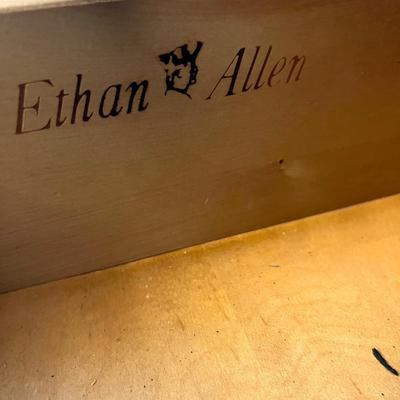 Ethan Allen Classic Manor China Cabinet