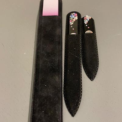 Three Piece Glass Nail Set