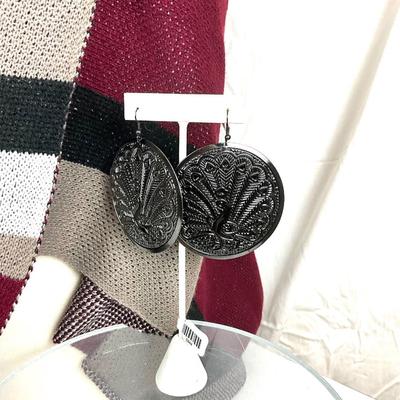 104 Black, Taupe, White, Burgundy Shawl with Necklace and Beret