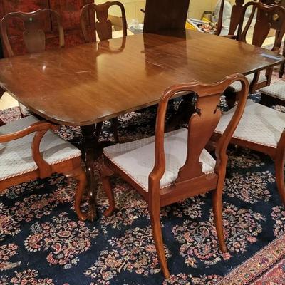 8 Chairs with Dinning Table Including Large Rug