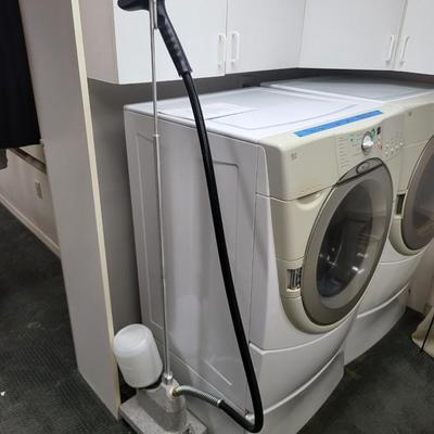 Gas Washer and Dryer with Steamer