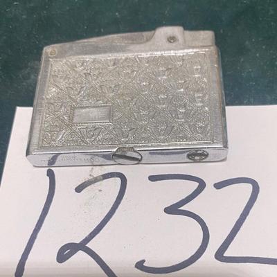 Vintage Lucky Strike Cigarette Lighter