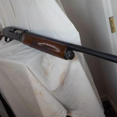 Remington Classic 11-48 12 gauge shot gun. est. $200 to $475.