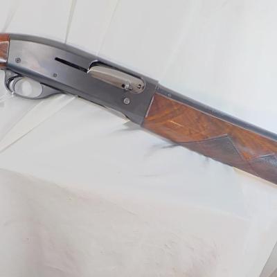 Remington Classic 11-48 12 gauge shot gun. est. $200 to $475.