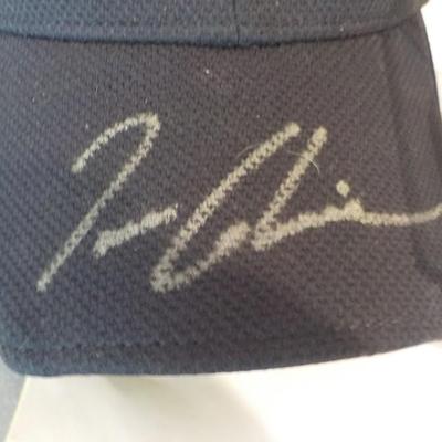 Tom Glavine (Cy Young pitcher, Ma. Born) signed Hat and Ball with receipt/ est $100 to $400