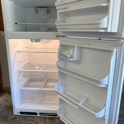 FRIGIDAIRE Garage/Beer Fridge