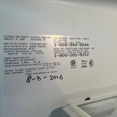 FRIGIDAIRE Garage/Beer Fridge