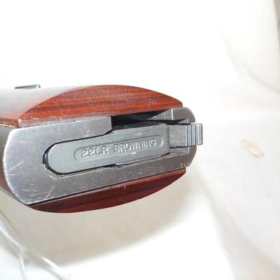 Nice Looking Browning Buck mark  22 cal. pistol/ est . $150 to $375.