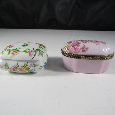 Pair of Vintage Limoges Ceramic Hand Painted Trinket Boxes