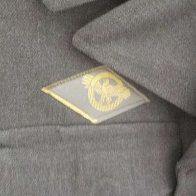 World War 2 Army field dress jacket wool, est. $70 to $150.