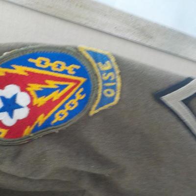 World War 2 Army field dress jacket wool, est. $70 to $150.