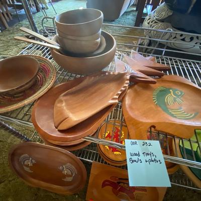 Wood Serving Pieces