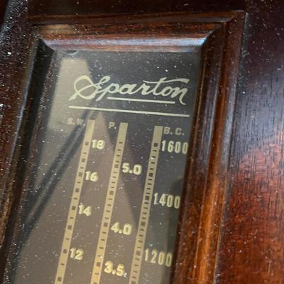 Antique Sparton Phonograph & radio