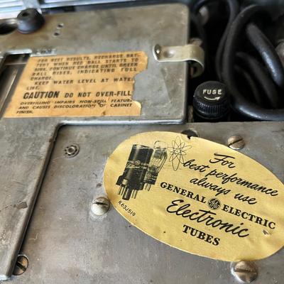 General Electric Metal Case Radio