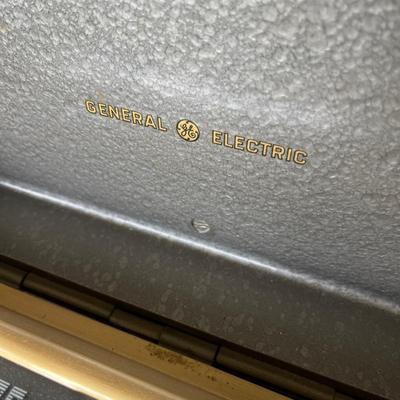 General Electric Metal Case Radio