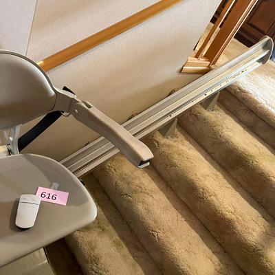 5 Step Lift Chair