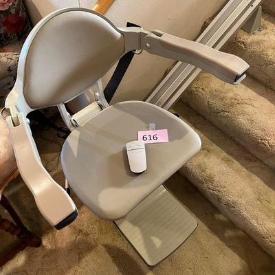5 Step Lift Chair