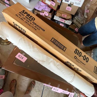 3/4 Roll of White Paper Table covering