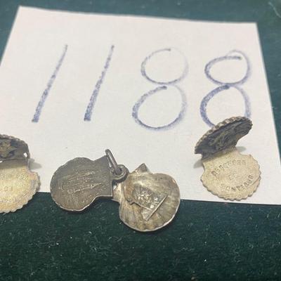 Vintage Scallop Charms