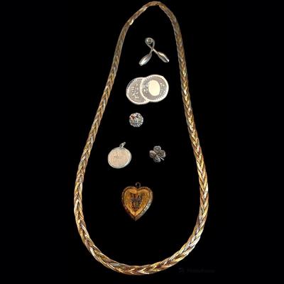 Sterling Silver Jewelry Lot Incl. 1940â€™s Sweetheart Locket