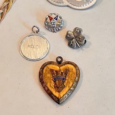Sterling Silver Jewelry Lot Incl. 1940â€™s Sweetheart Locket