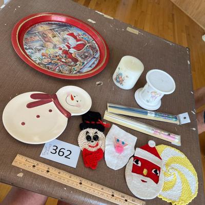 Misc Holiday & Household Items - 10 Pieces