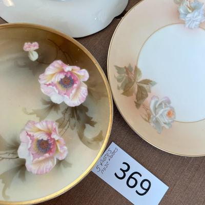 5 Pieces of Misc Plates