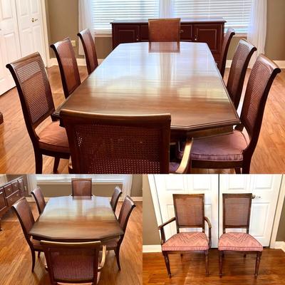 ETHAN ALLEN Table & 8 Chairs