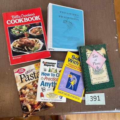 Misc Cookbooks & Cleaning Book