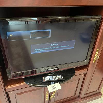 Samsung TV and Remote