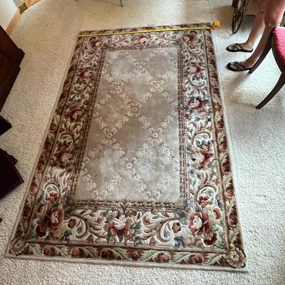 5 x 8 Rug