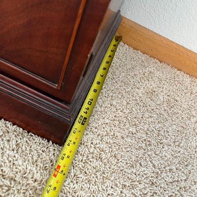 Duncan Phyfe Style China Hutch