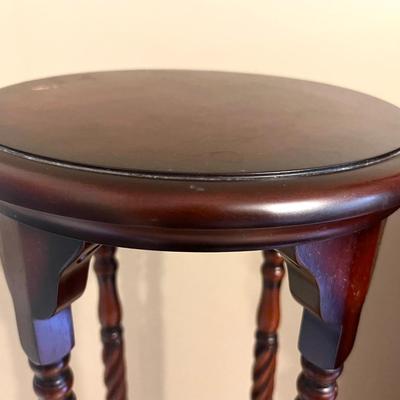 Solomonic Accent Stool Table *Read Details