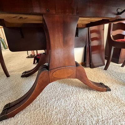 1940's Duncan Phyfe Drop Leaf Table