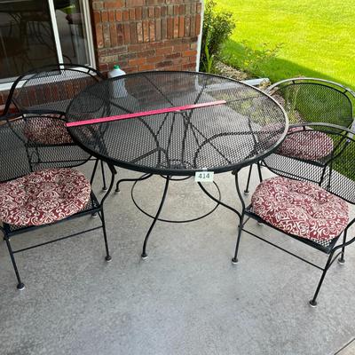 Patio Table & 4 Chairs