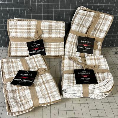 Brand New Dish Cloths and Dish Towels 