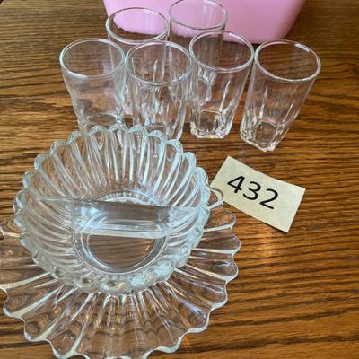 Glasses & Glass Serving Dishes