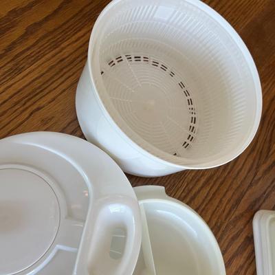 Salad Spinner & Tupperware