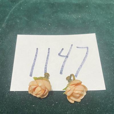 Vintage Clip On Rose Earrings