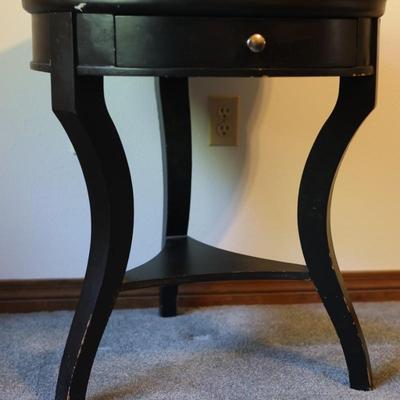 Cocktail Table With One Drawer