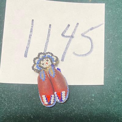 Vintage Native American Moccasin Pin