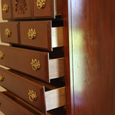 Queen Anne Style Highboy Dresser / Tall chest