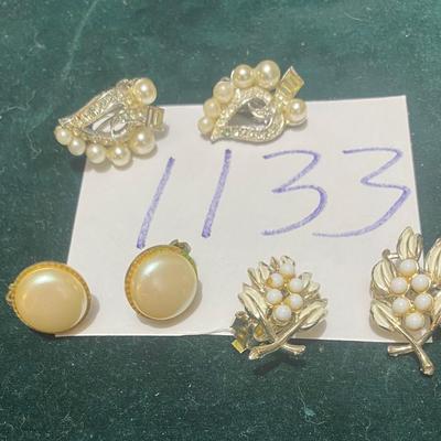 Vintage Clip On Earrings