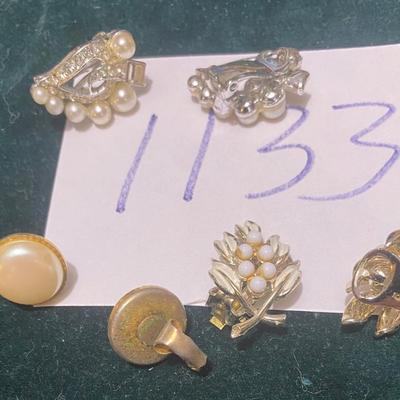 Vintage Clip On Earrings
