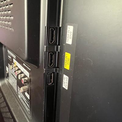 SAMSUNG 60â€ Plasma TV