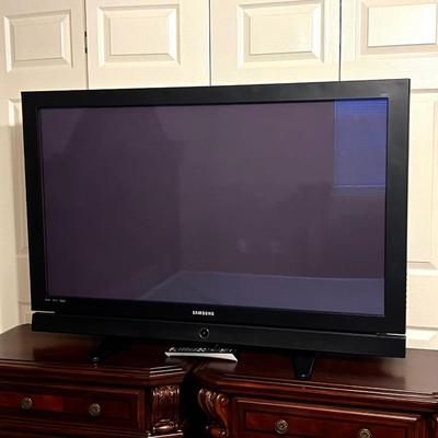 SAMSUNG 50â€ Plasma TV