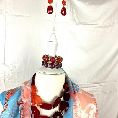 125 Blue, Pink , and Red Wrap with Chunky Necklace and Bracelet Set