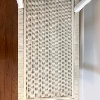 White Wicker Shelf Unit