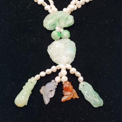 Jadeite and Freshwater Pearl Necklace