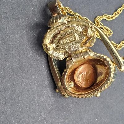 Nantucket Basket Pendant